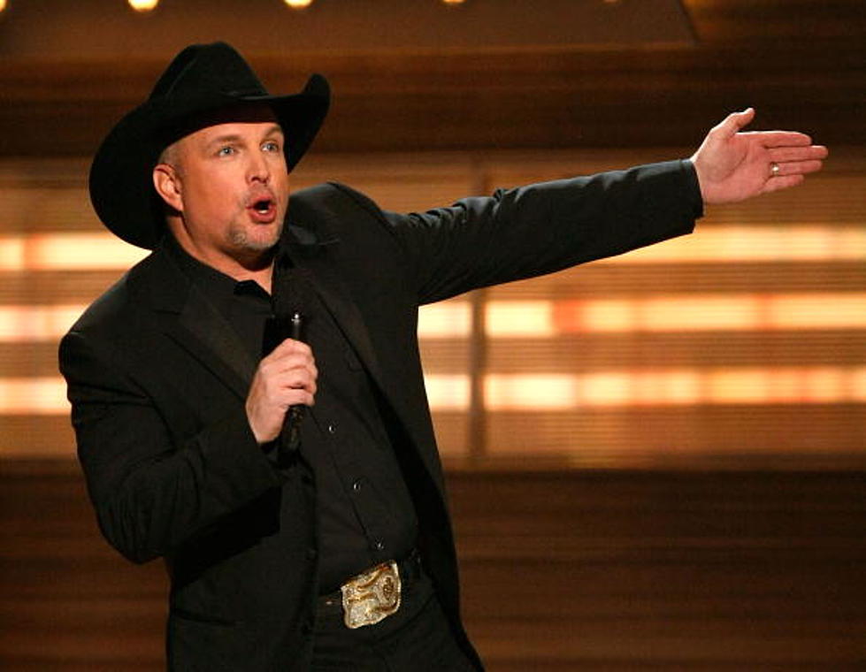 Garth Says &#8220;Show Me The Money&#8221; To Hospital