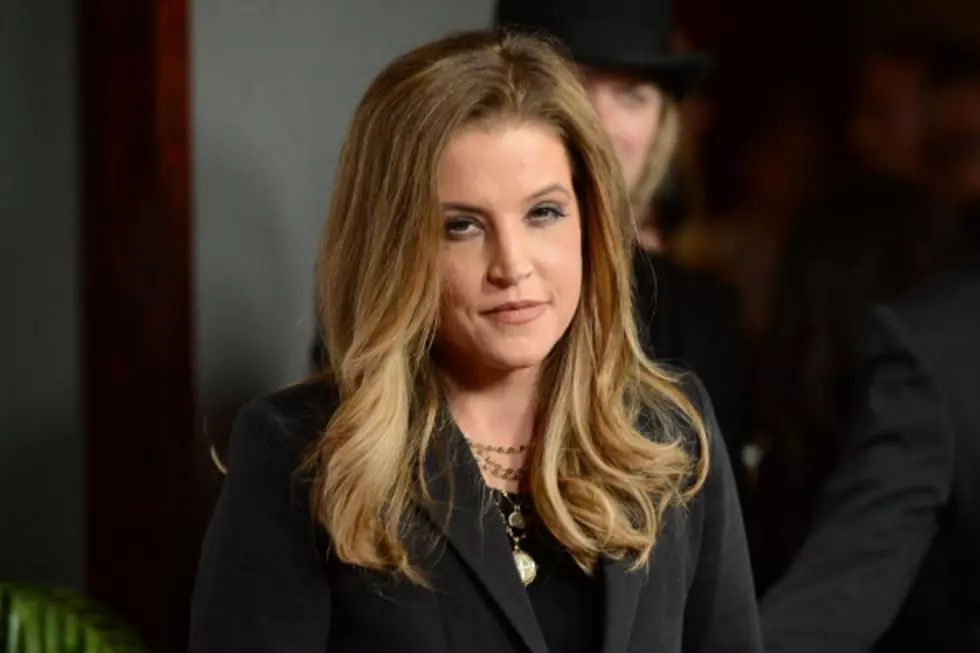 Lisa Marie Presley Records Duet With Her Dad