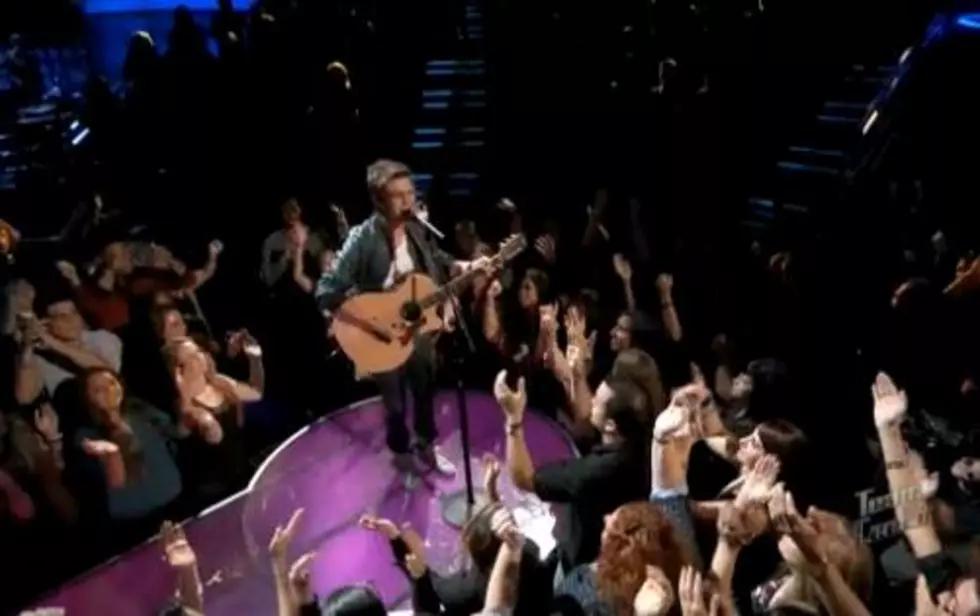 MacKenzie Bourg Performing &#8216;What Makes You Beautiful&#8217; on The Voice Last Night [Video]