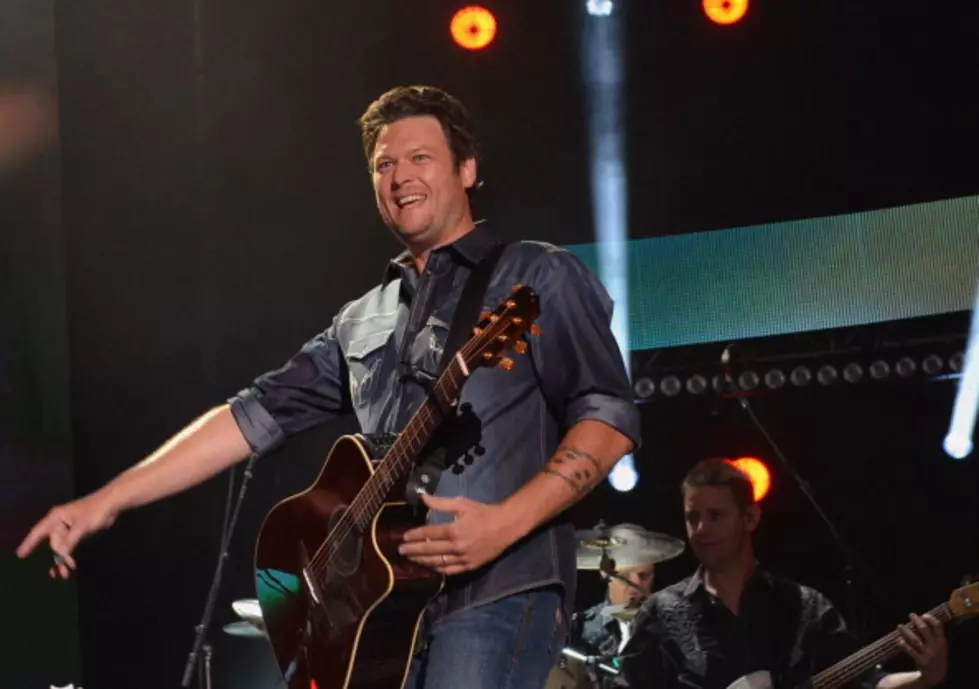 Blake Shelton Calls Classic Country Fans &#8216;Old Farts&#8217;?