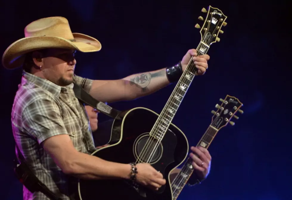 Jason Aldean’s ‘1994’ Video