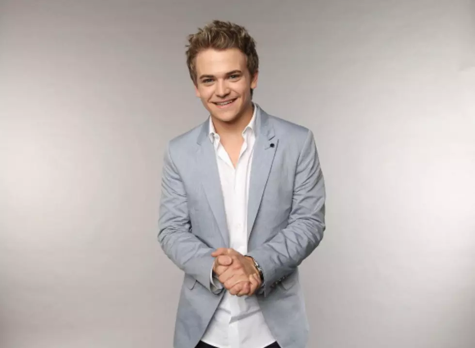 Hunter Hayes Halftime Show at Capital One Bowl [VIDEO]