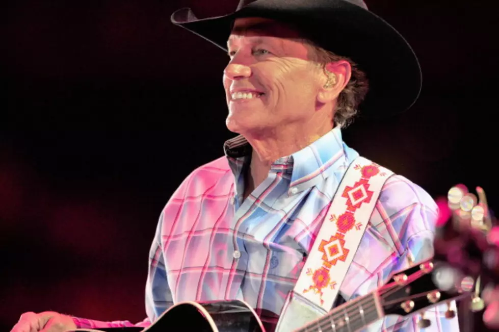 George Strait Takes the &#8216;Ice Bucket Challenge&#8217; for ALS! [VIDEO]