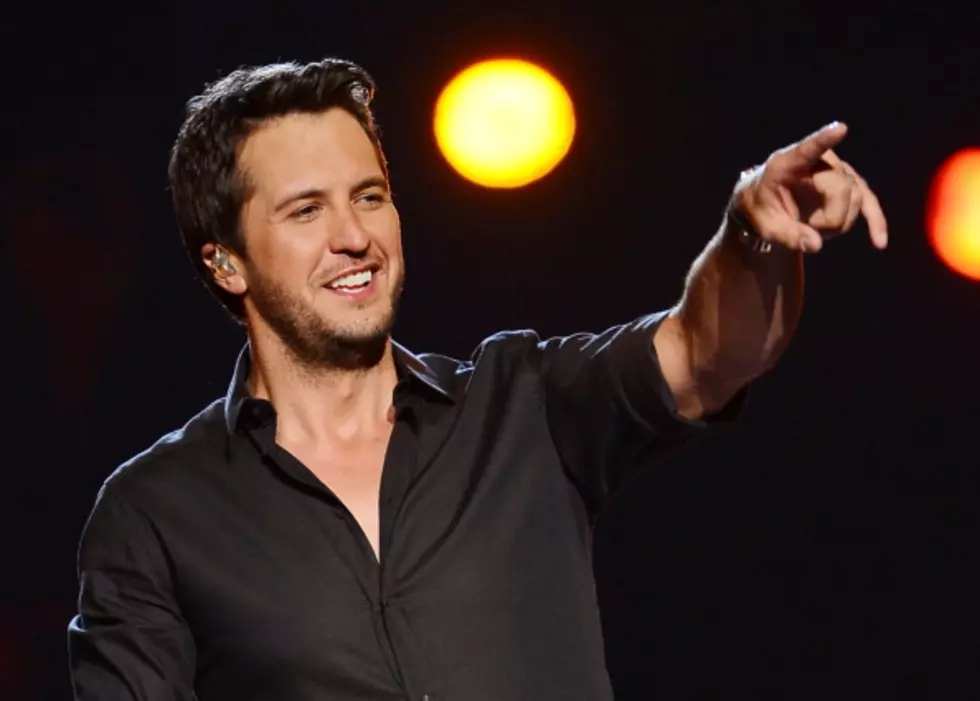 At Home With Luke Bryan