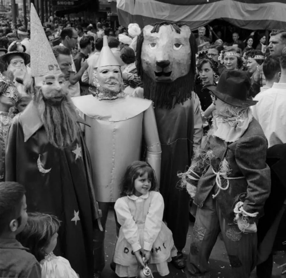 Vintage Mardi Gras Video from New Orleans,1954 [VIDEO]