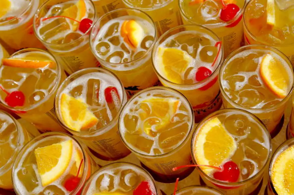 Make These Fabulous Mardi Gras Cocktails for the Parades