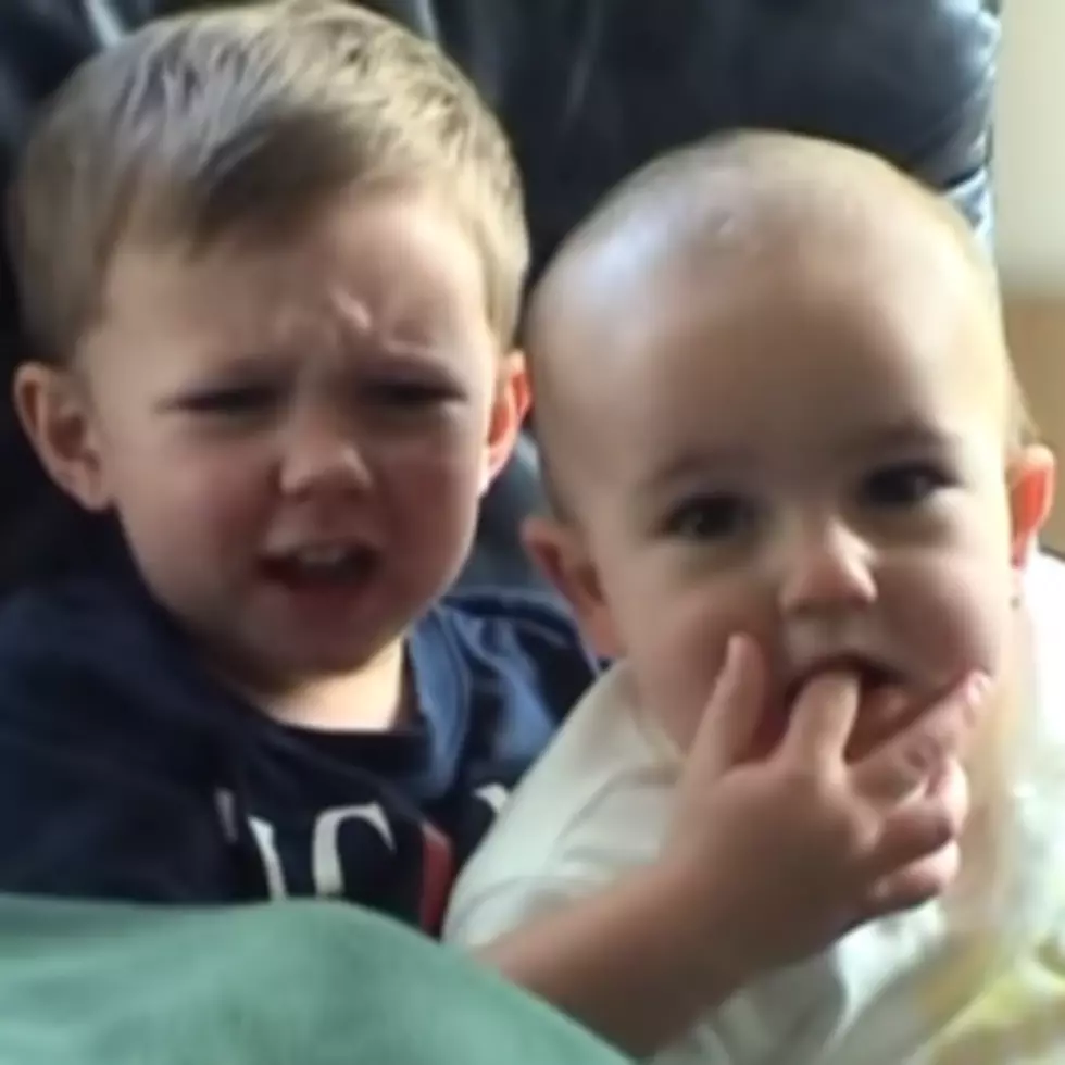 See What The ‘Charlie Bit My Finger’ Boys Look Like 8 Years Later [Video]