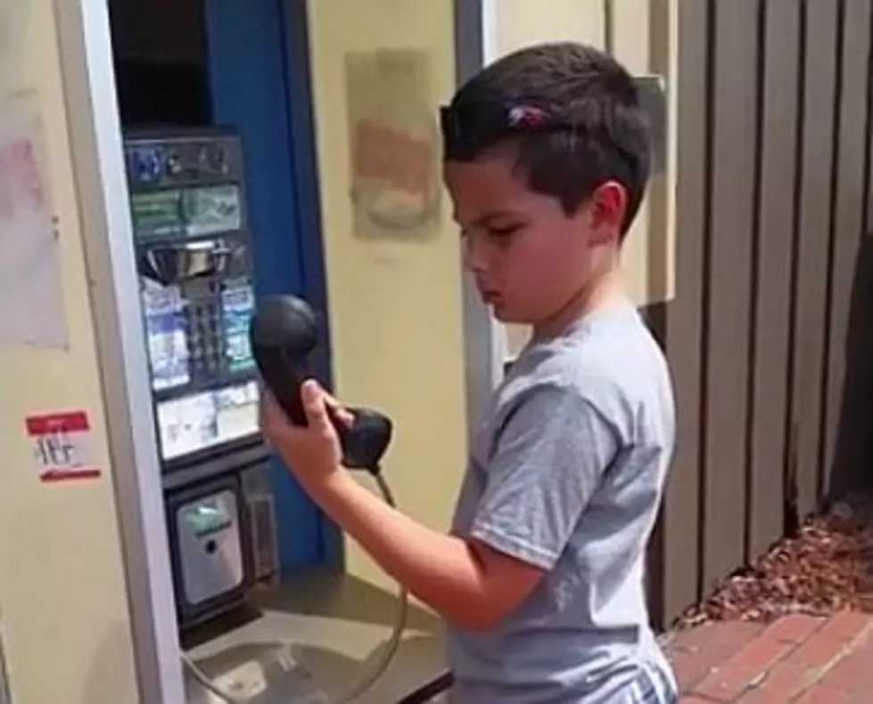 Kid Discovering Pay Phone For The First Time Is Pretty Amazing [Video]