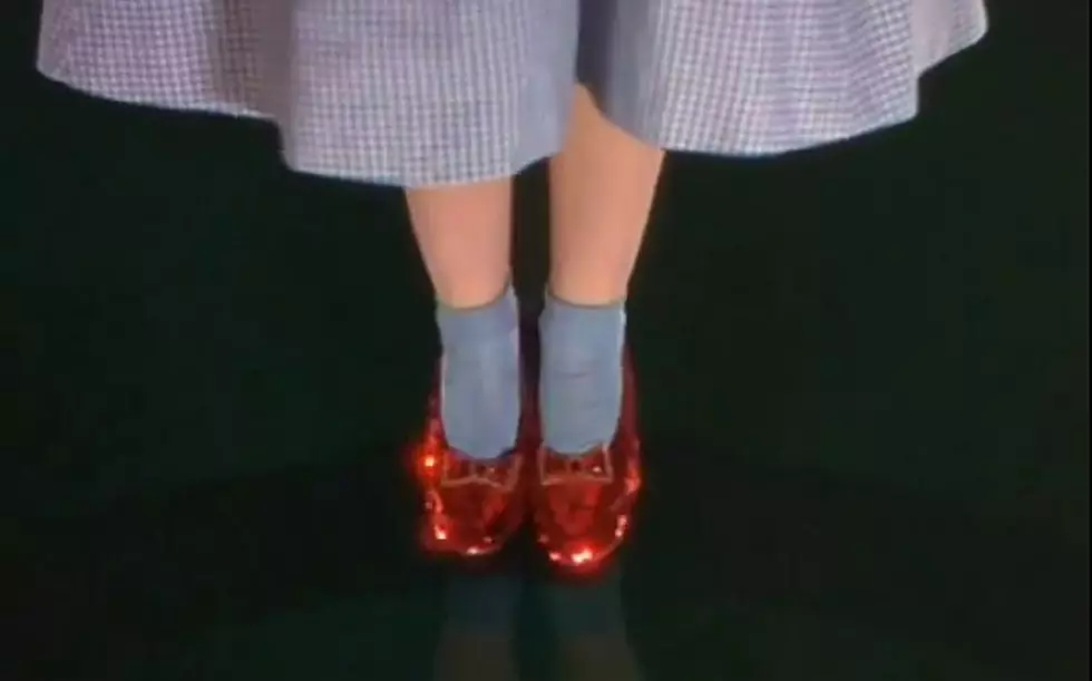 $1 Million Reward Offered For Stolen Judy Garland &#8216;Wizard Of Oz&#8217; Slippers