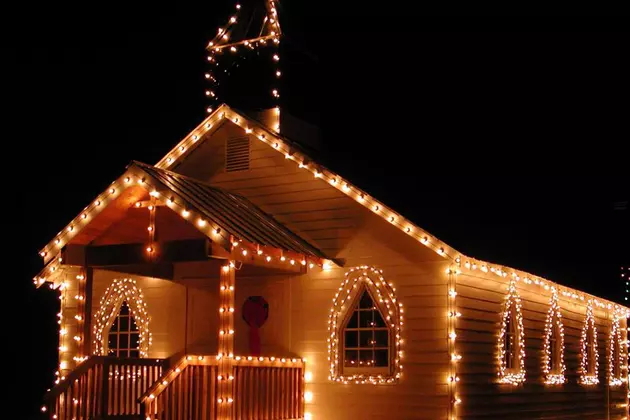 Christmas Lighting at Le Vieux Village is Dec 4 in Opelousas