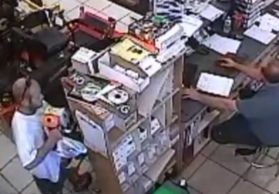 Man  Steals Chainsaw By Stuffing It Down His Pants [Video]