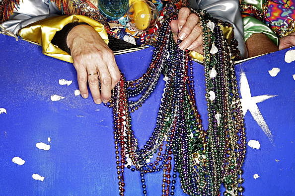 Tail Gate Tiger Mardi Gras Bead Necklace Carnival Bayou Lousiana Cajun LSU 
