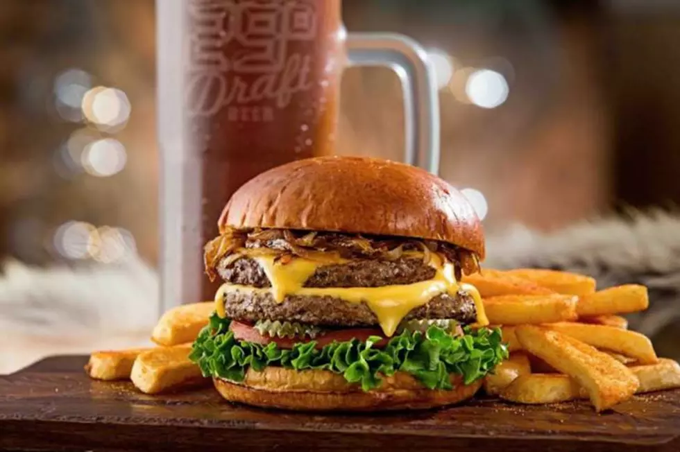 Twin Peaks Salutes The Troops On Memorial Day With A Free Entree