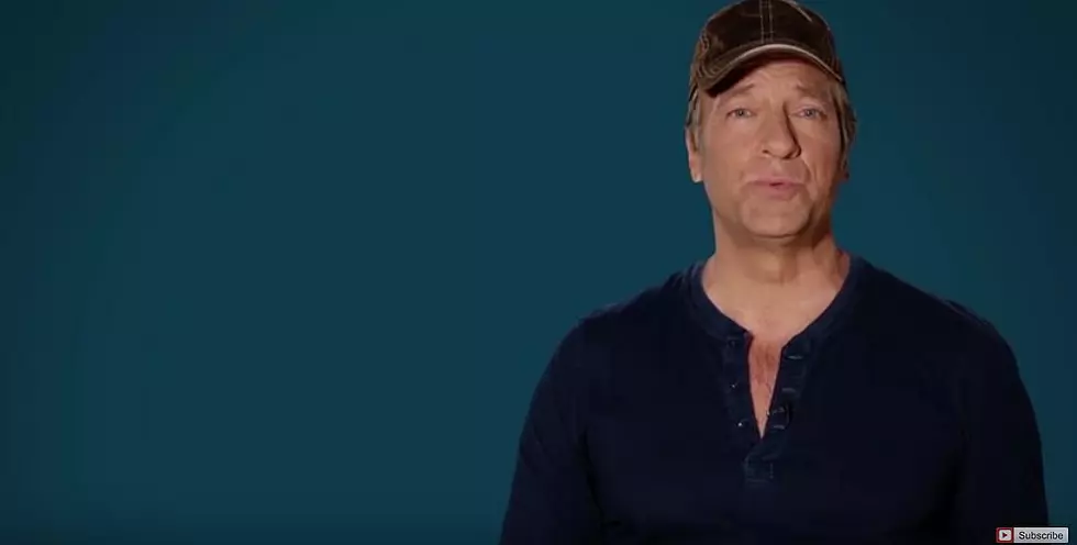 ‘Dirty Jobs’ Host Mike Rowe Tells Grads ‘Never Follow Your Passion’ In What Could Be The Best Advice Ever [Video]