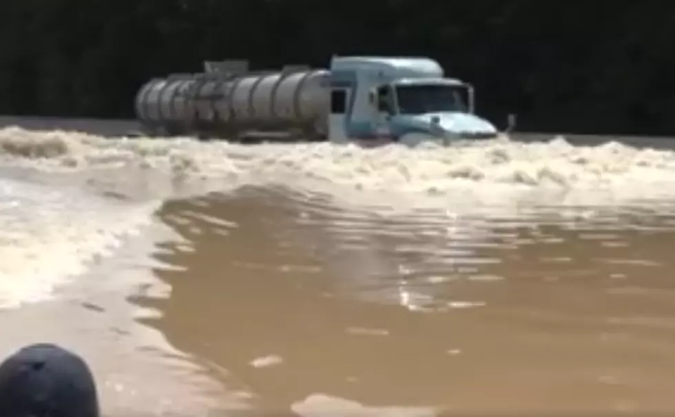 Insane Video Of Trucker Driving Through Louisiana Flood Waters Will Have You Saying ‘Wow’ [Video]