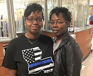 Woman Comes To The Aid Of A Baton Rouge Police Officer