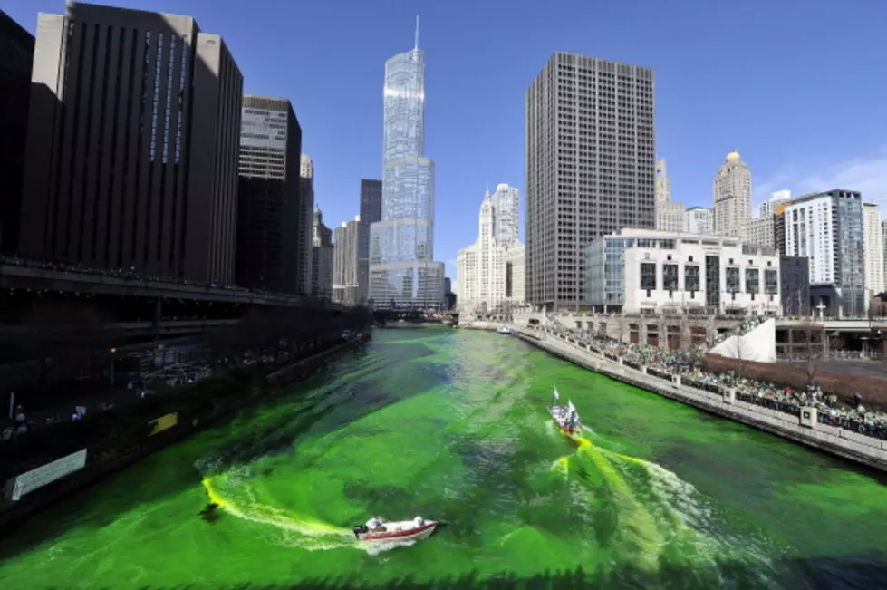 Watch a Time Lapse of Chicago River Being Dyed Green for St Patrick&#8217;s Day [VIDEO]