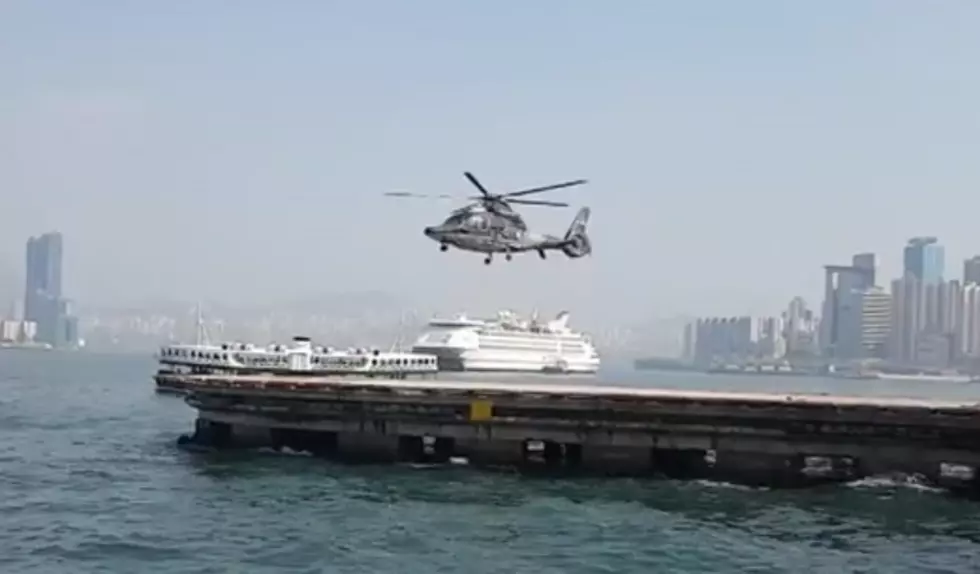 Camera’s Shutter Speed Syncs With Helicopter Blade Rotation To Make Awesome Illusion [Video]