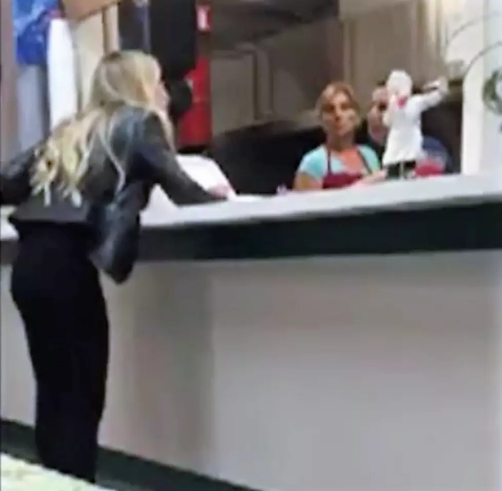 Unbelievably Rude Woman Makes A Scene At A Restaurant, But Karma Puts Her In Her Place [Video]