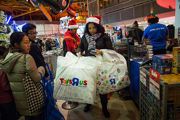 Secret Santa Paid for 8,000 Toys on Layaway [VIDEO]