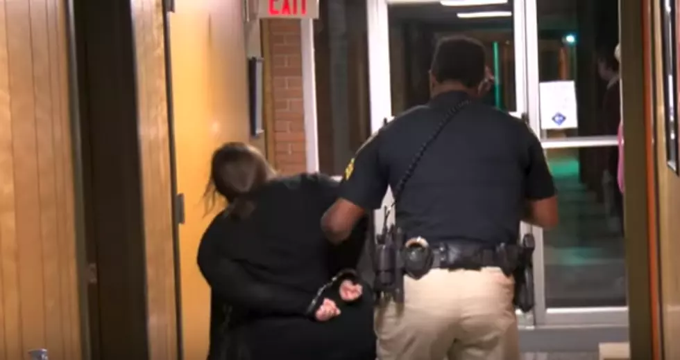 Teacher Removed From Vermilion Parish School Board Meeting in Handcuffs [Video]