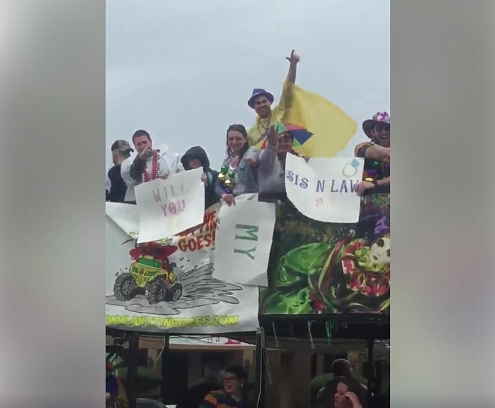 Mardi Gras Marriage Proposal At Youngsville Parade [Video]