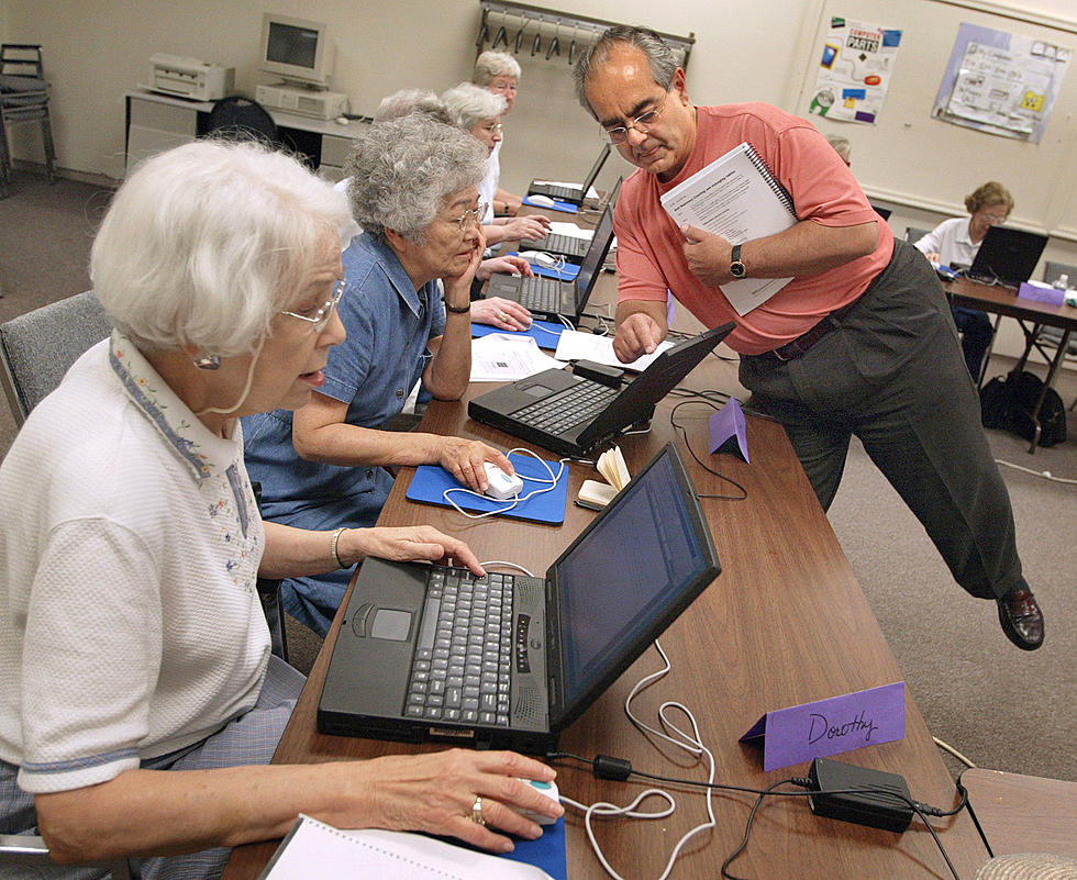 New Study Says 34% of Senior Citizens Don’t Use Internet