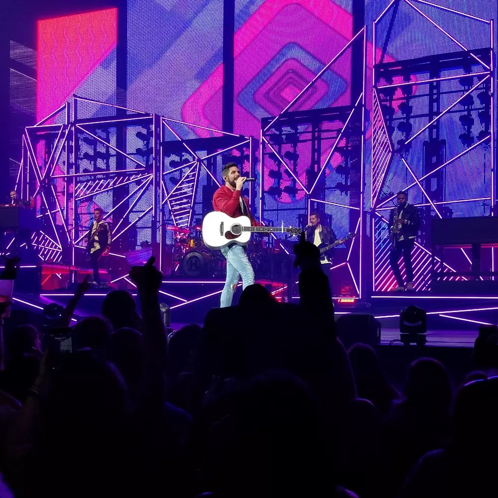 Thomas Rhett &#8216;Life Changes&#8217; Live Cajundome Video Sneak Preview [Watch]