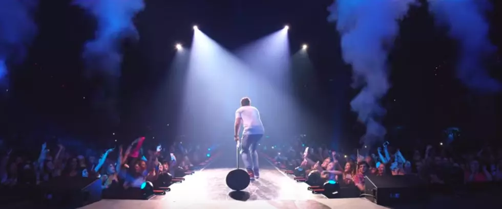 Thomas Rhett ‘Life Changes’ Video, Filmed at Cajundome, Finally Released