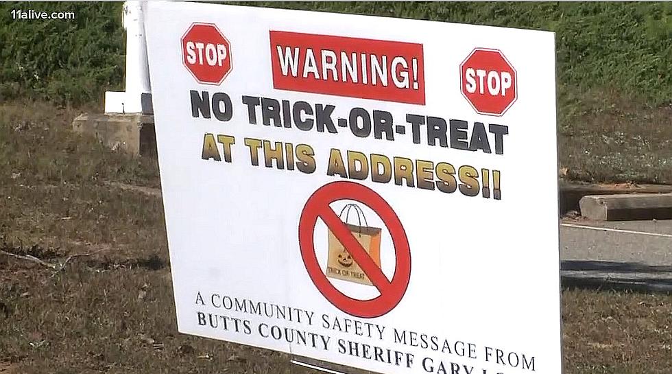 Georgia Sheriff’s Office Is Placing ‘No Trick-Or-Treat’ Signs In Sex Offender’s Yards [Video]