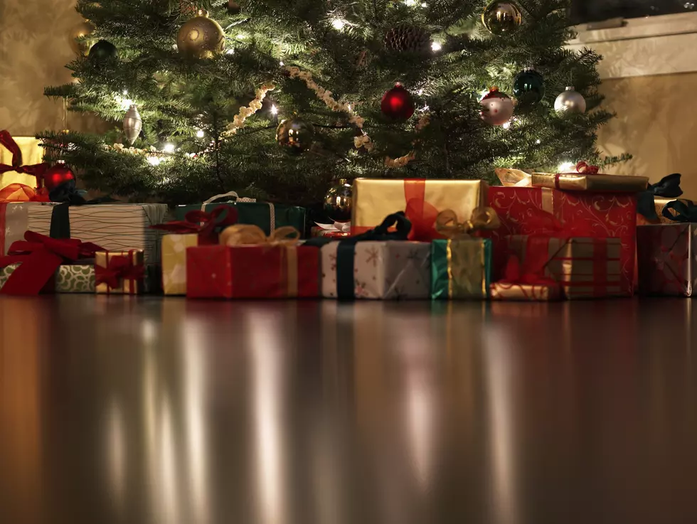 UPS Driver Helps Keep Christmas Magic Alive