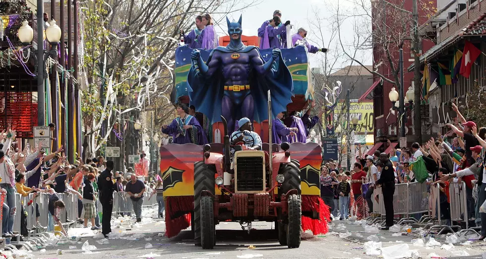 Project Turns Houses into Mardi Gras Floats in NOLA [VIDEO]