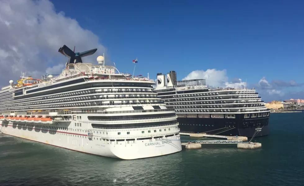 Cruise Ship Crashes Into Dock [Video]