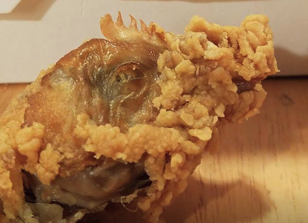 Texas Woman Gets Fried Chicken Head in Her Popeyes Order