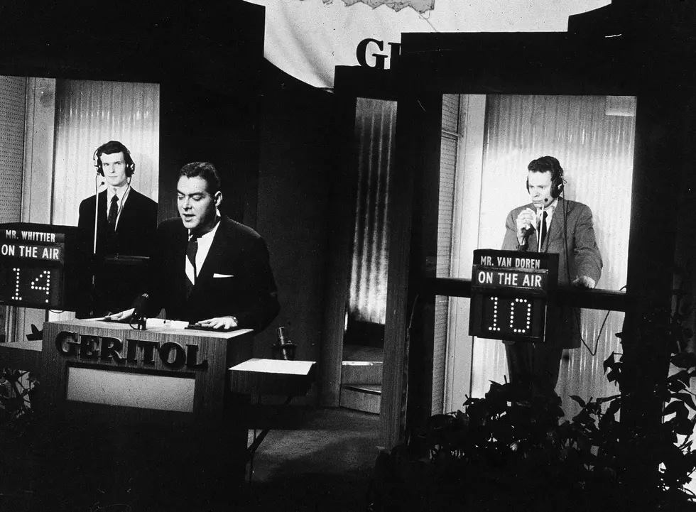 Infamous 50&#8217;s Quiz Show Cheat Charles Van Doren Dies [VIDEO]