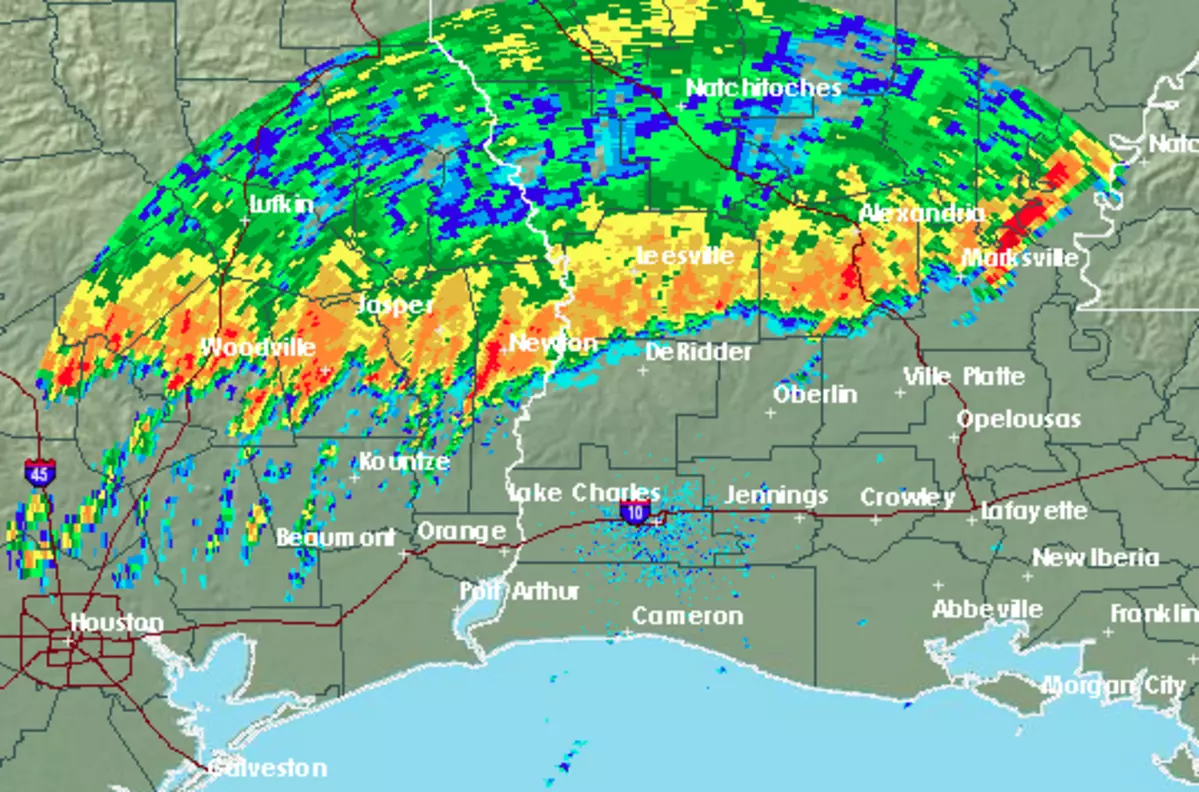 Strong Storms Possible For South Louisiana This Morning