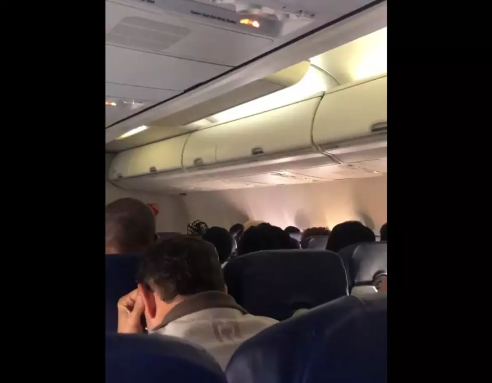 Saints Fans Landing In Chicago Start Awesome &#8216;Who Dat?&#8217; Chant [Video]