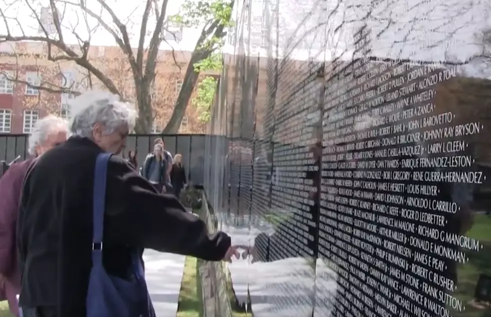 Traveling Vietnam Memorial In Louisiana Through Veteran's Day