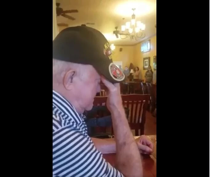 Restaurant Employees & Guests Sing Amazing Grace to Acadiana Man