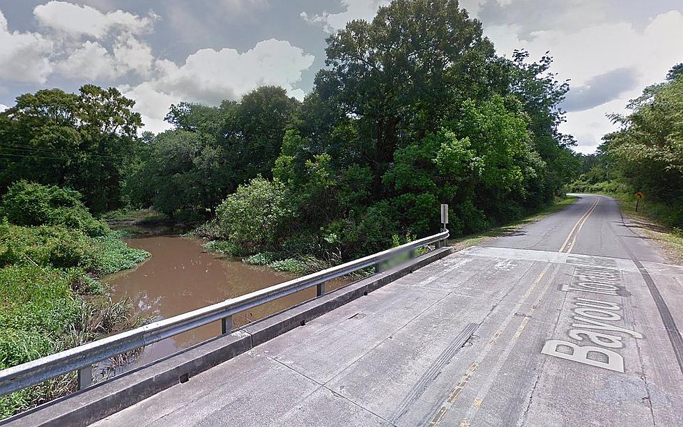 Louisiana&#8217;s Haunted Legend of Mary Jane&#8217;s Bridge in Broussard