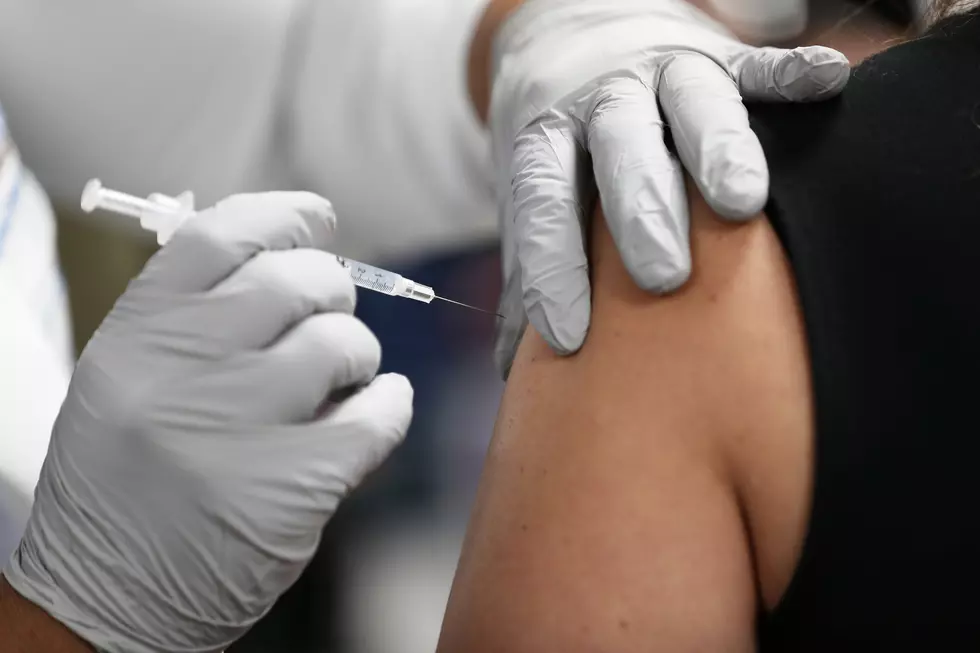 CDC Recommends Essential Workers and Older Americans Next in Line for Vaccine