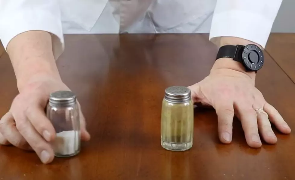 Video Hack - How to Properly Use Salt and Pepper Shakers
