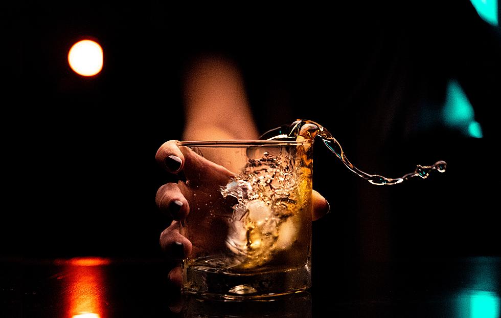 Strange But True – The Soda Pop That was Made to Mix with Whiskey