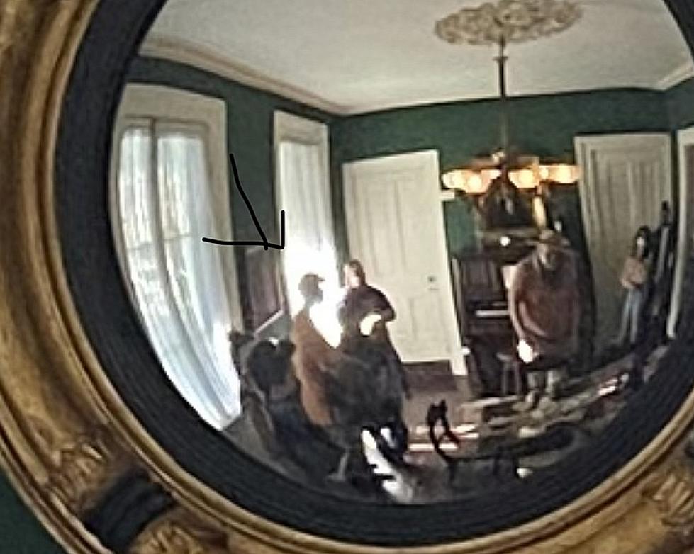 Incredible Listener Submitted Myrtles Plantation Ghost Photos and More [Photos]