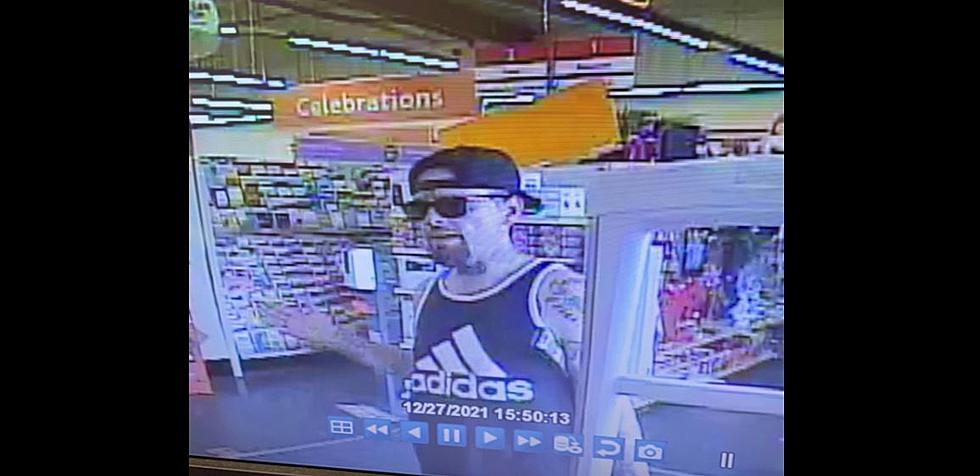 Scott Police Searching for Suspect Who Threatened Store Clerk With a Machete