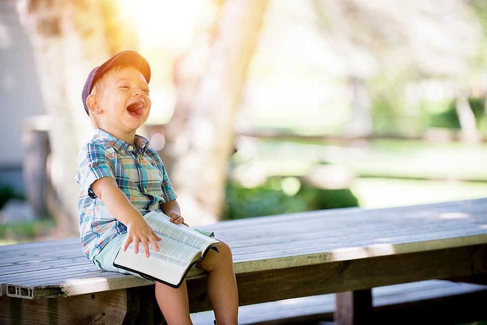 'Bad Mom' Forgets It's School Picture Day - Hilarity Ensues