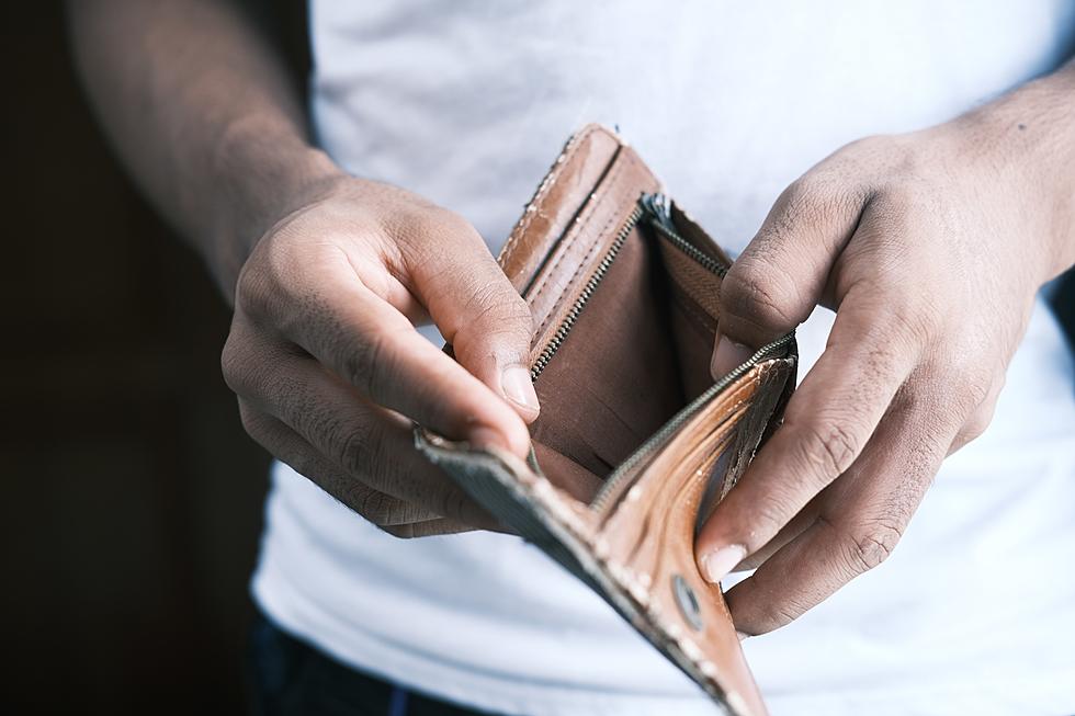 ALERT! Experts Warn Texans To Remove These Items From Wallets NOW