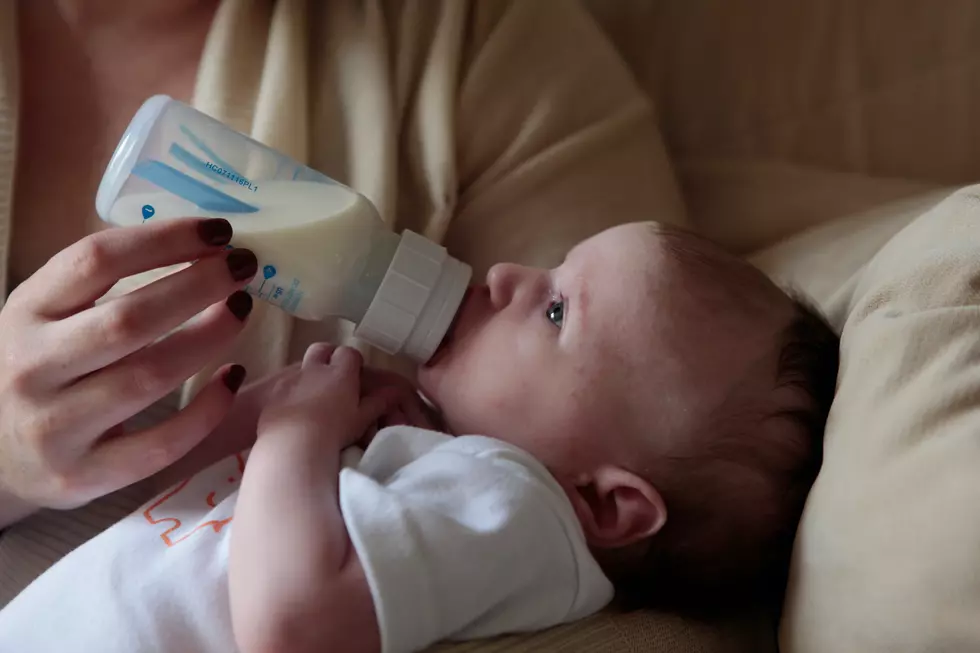 Aid Network Assisting Moms in Need of Baby Formula
