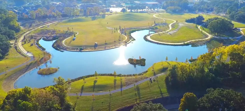 Moncus Park, Facebook