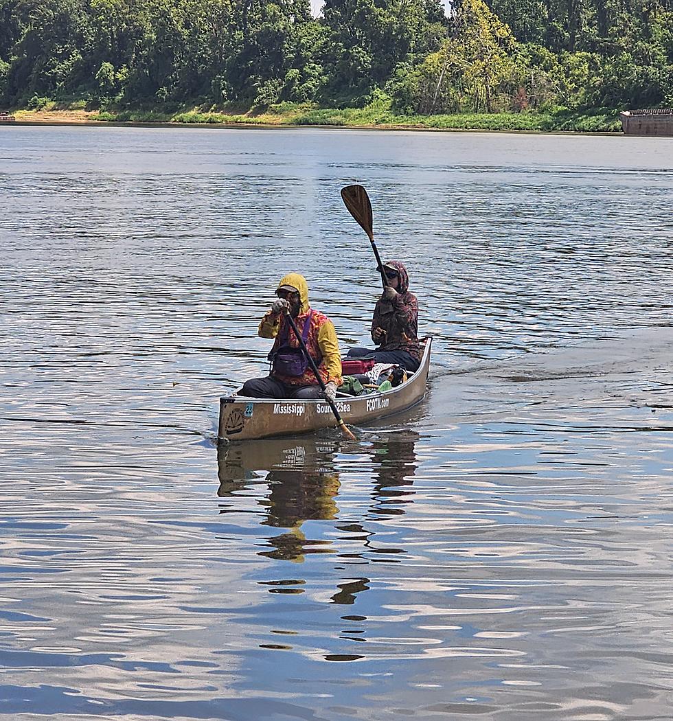 Couple Canoeing Entire 2,340 Miles of Mississippi River Reach Louisiana